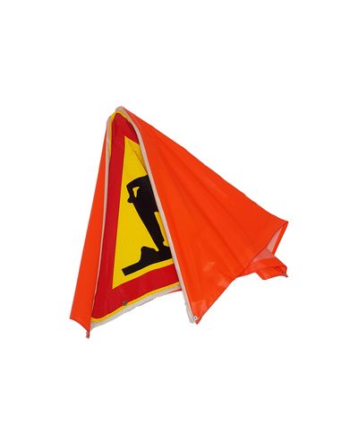 Varseltelttrekantstoff (med symbol) Varseltelttrekantstoff (med symbol)