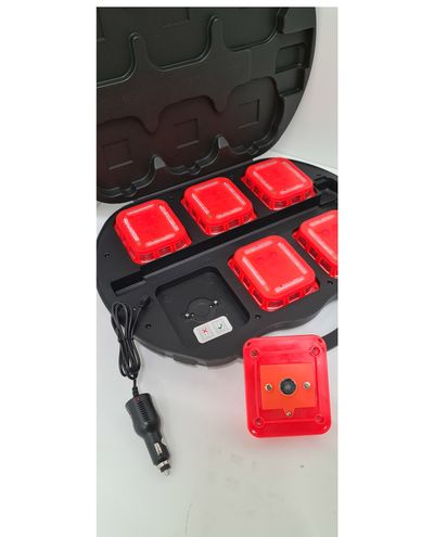 LED-skivehus inkl. 6 oppladbare blitser
